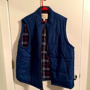 Beautiful blue vest ideal for this spring, I only wore it once.